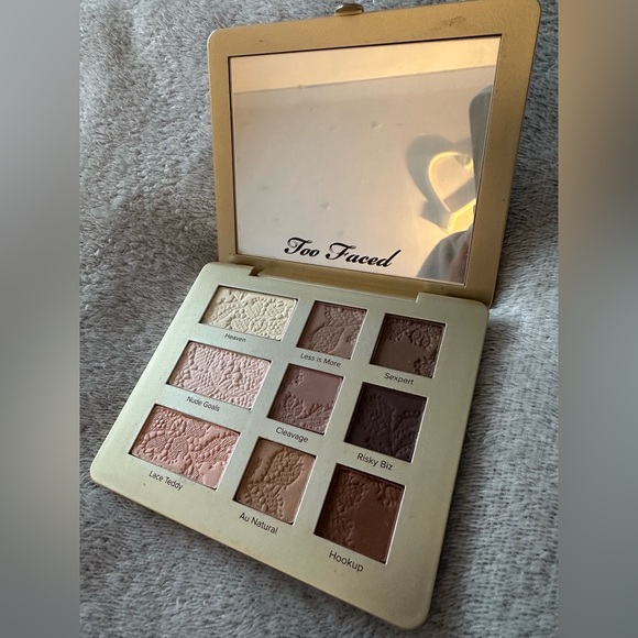Too Faced Natural Eyes Neutral Eyeshadow Palette - Picture 1 of 4